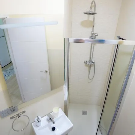 Deluxe In La Giralda Apartment Seville